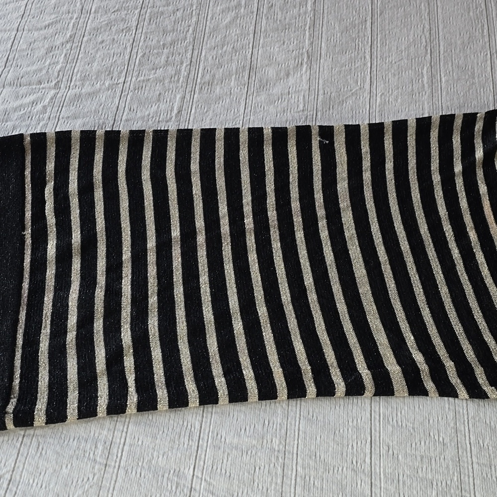 Shelley M Metallic Stripe Crop Wrap Top Size S - Picture 11 of 16